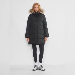 ARITZIA Golden The Powder Parka Mid-length Premium Down Coldstop Jacket Navy S
